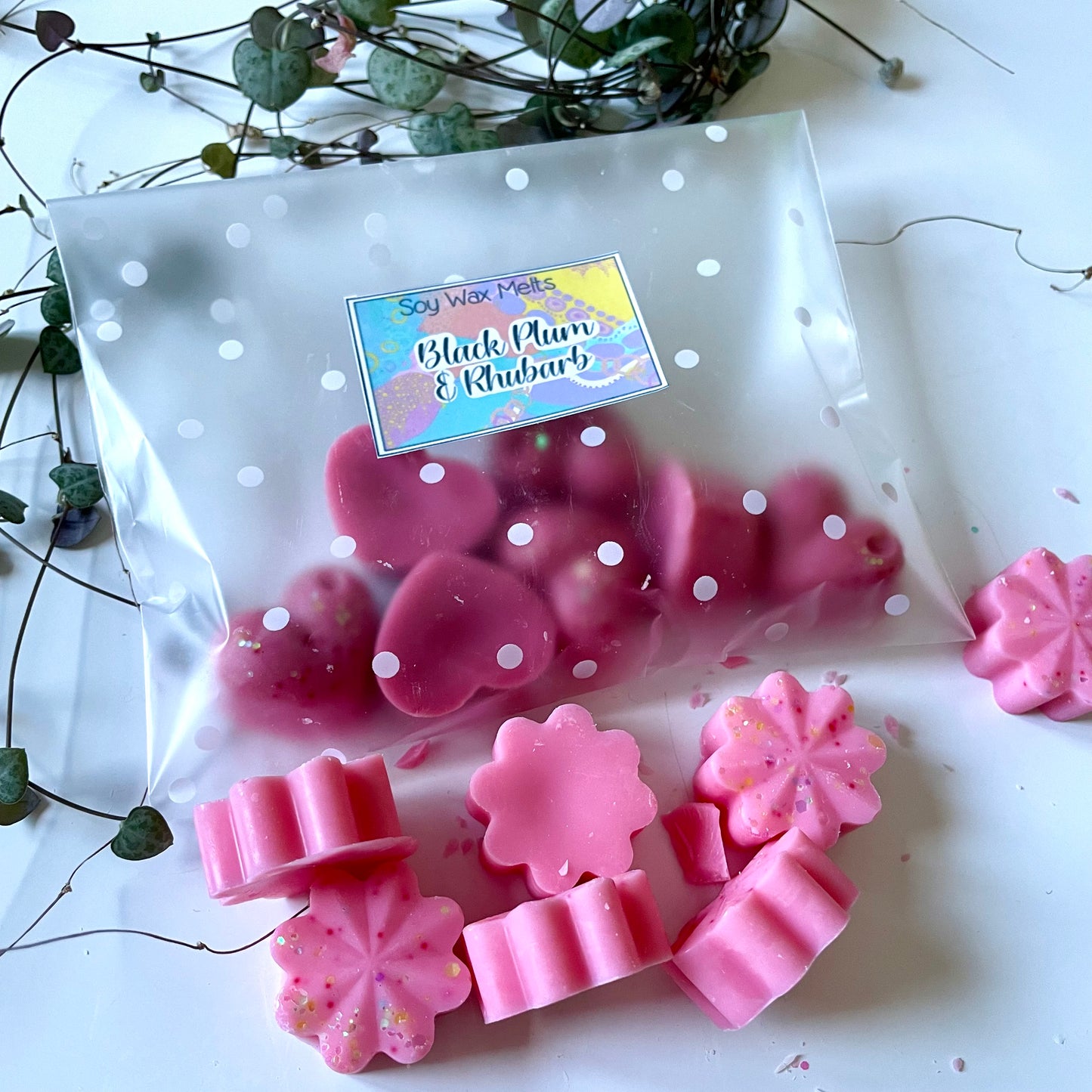 Black Plum & Rhubarb handmade soy wax melts