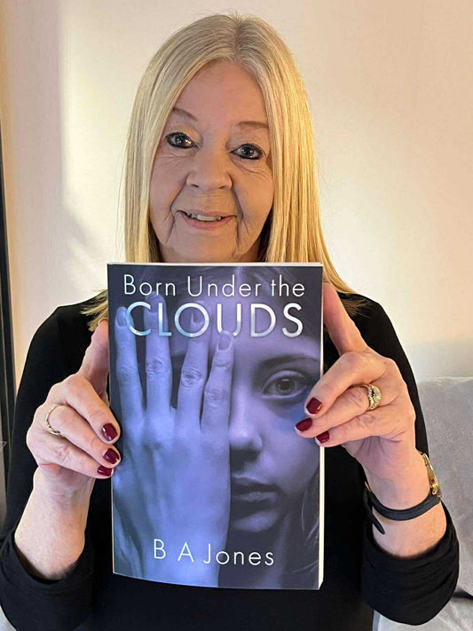 Born under the clouds - Novel