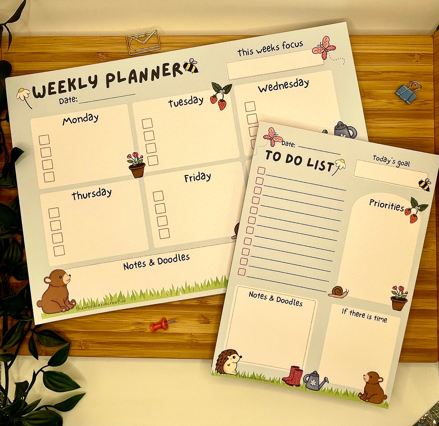 Koda’s Picnic weekly planner pad